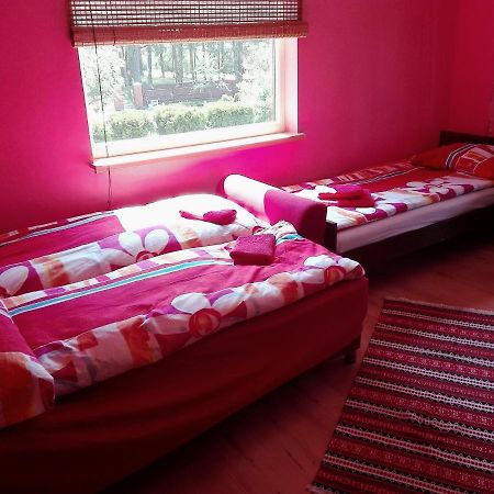 Brivdienu Maja"Jauneglites" Skulte  Ngoại thất bức ảnh